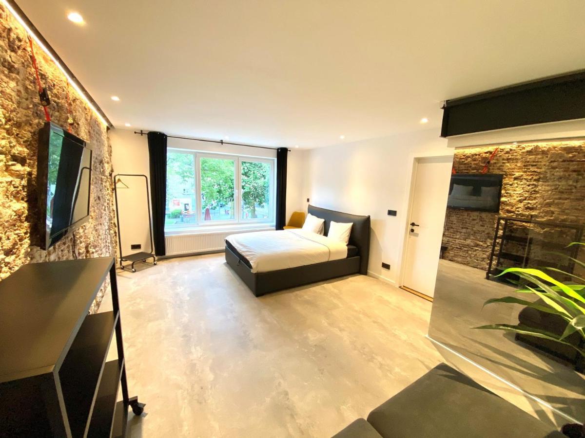The Square - Vacation Rental With Outdoor Sauna - Centre Of Anvers Dış mekan fotoğraf